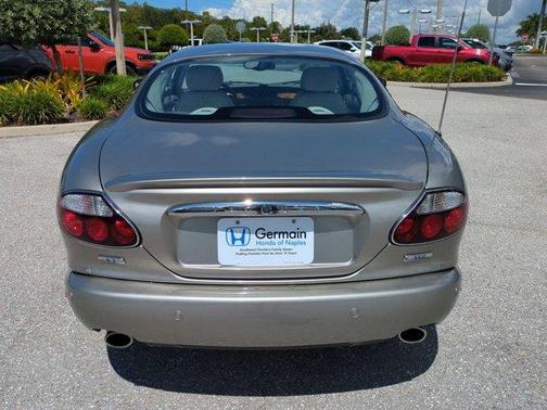 2006 Jaguar XK8 