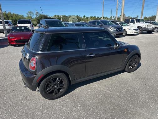 2013 MINI Hardtop Cooper