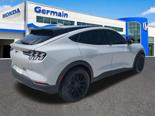 2022 Ford Mustang Mach-E Select