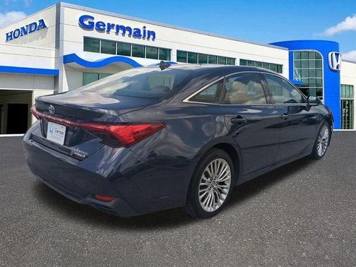 2019 Toyota Avalon Hybrid Limited
