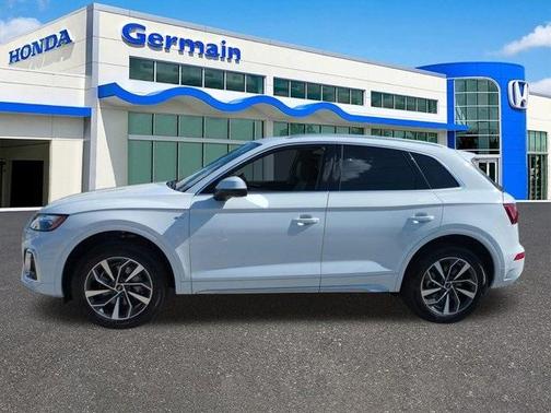 2024 Audi Q5 45 S line quattro Premium