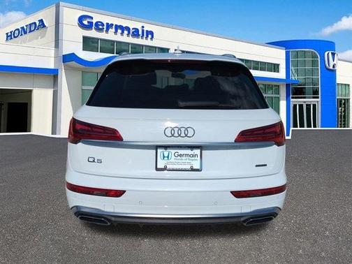 2024 Audi Q5 45 S line quattro Premium