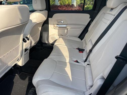 2023 Mercedes-Benz GLB 250 Base