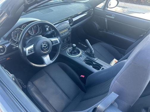 2006 Mazda MX-5 Miata