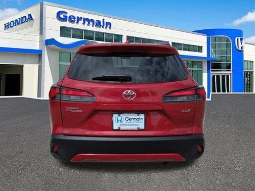 2023 Toyota Corolla Cross XLE