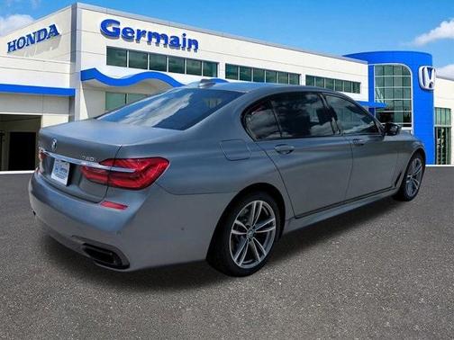 2017 BMW 750 i xDrive