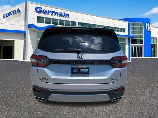 Solar Silver Metallic 2026 Honda Pilot Touring S