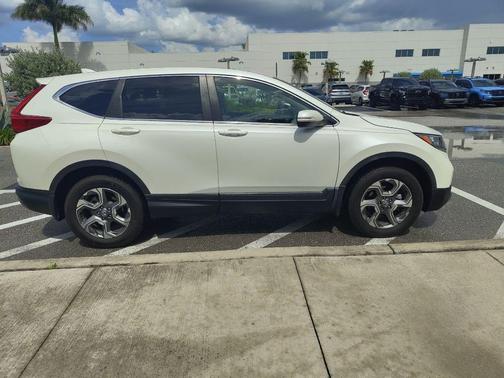 White Diamond Pearl 2017 Honda CR-V EX-L