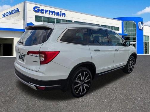 2021 Honda Pilot Touring 8-Passenger