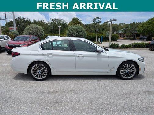 Alpine White 2023 BMW 530 i xDrive