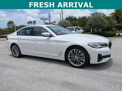 Alpine White 2023 BMW 530 i xDrive