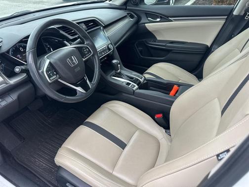 2019 Honda Civic EX-L