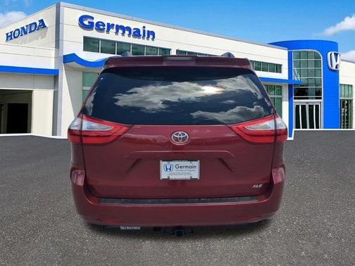 2018 Toyota Sienna L