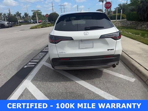 Platinum White Pearl 2023 Honda HR-V Sport