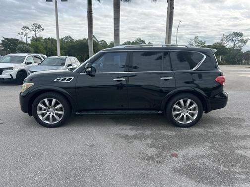 2011 INFINITI QX56 Base