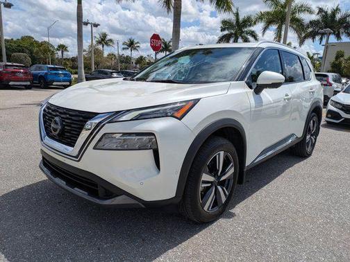 2023 Nissan Rogue SL