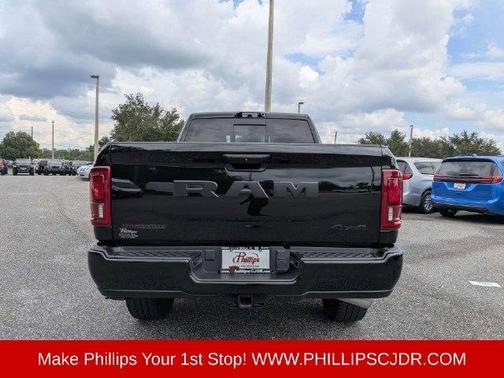 Diamond Black 2026 RAM 2500 Big Horn