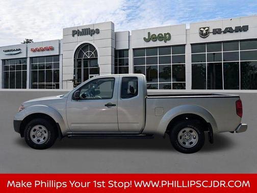 Brilliant Silver 2018 Nissan Frontier S