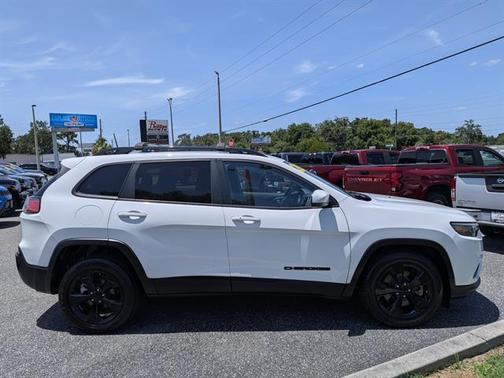 Bright White Clearcoat 2020 Jeep Cherokee Latitude Plus