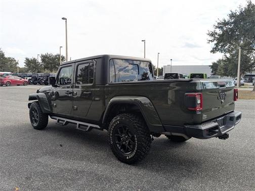 2024 Jeep Gladiator Sport