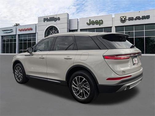 2022 Lincoln Corsair Standard