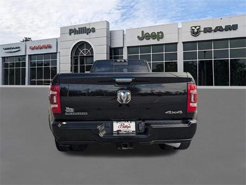 2022 RAM 3500 Laramie