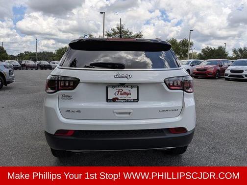 Bright White Clearcoat 2023 Jeep Compass Limited