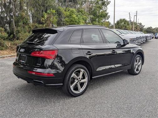 2020 Audi Q5 40 Premium Plus