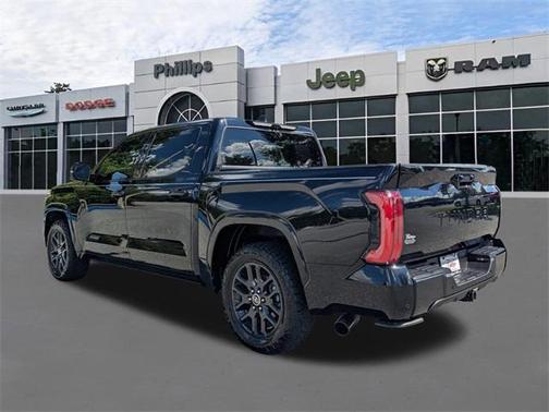 2023 Toyota Tundra Platinum