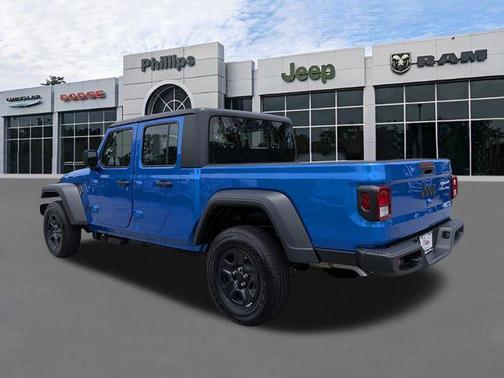 Hydro Blue Pearlcoat 2026 Jeep Gladiator Sport
