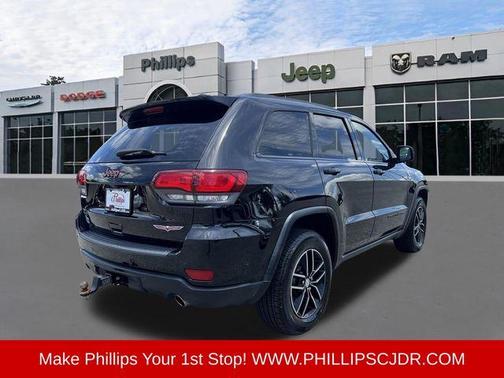 Diamond Black 2018 Jeep Grand Cherokee Trailhawk