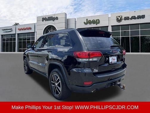 Diamond Black 2018 Jeep Grand Cherokee Trailhawk