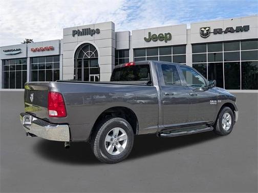 2018 RAM 1500 ST