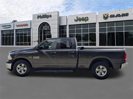 2018 RAM 1500 ST