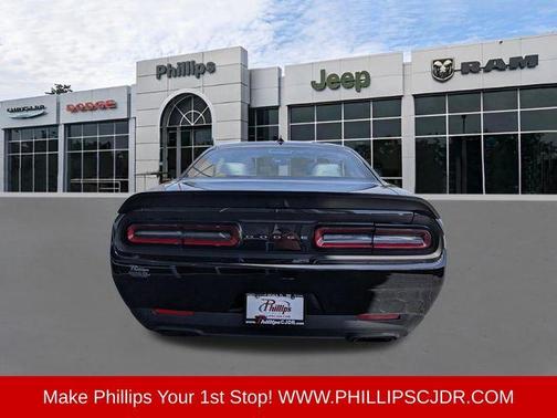 Pitch Black Clearcoat 2020 Dodge Challenger SRT Hellcat