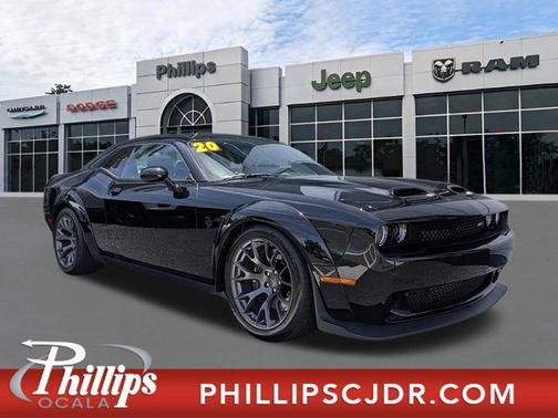 Pitch Black Clearcoat 2020 Dodge Challenger SRT Hellcat