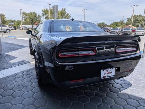 Pitch Black Clearcoat 2020 Dodge Challenger SRT Hellcat