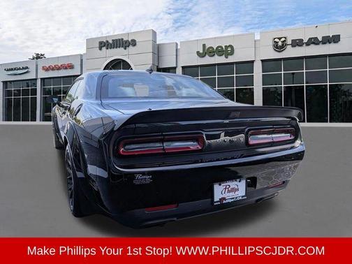 Pitch Black Clearcoat 2020 Dodge Challenger SRT Hellcat