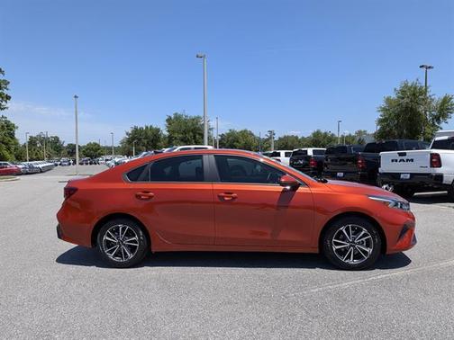 Fire Orange 2022 Kia Forte LXS