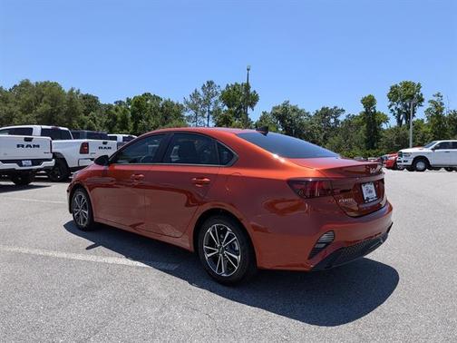 Fire Orange 2022 Kia Forte LXS
