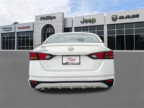 2023 Nissan Altima 2.5 S