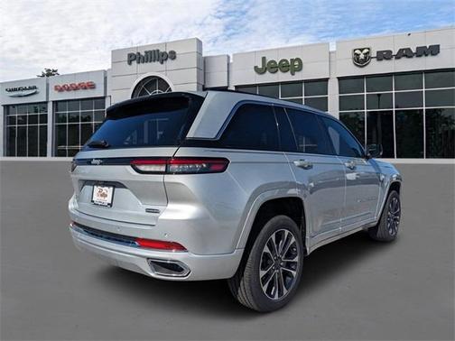 2025 Jeep Grand Cherokee Overland