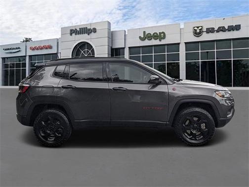 2023 Jeep Compass Trailhawk