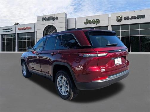 2025 Jeep Grand Cherokee Laredo X