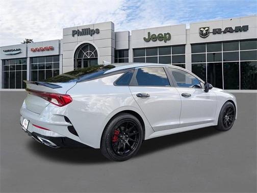 2024 Kia K5 GT-Line
