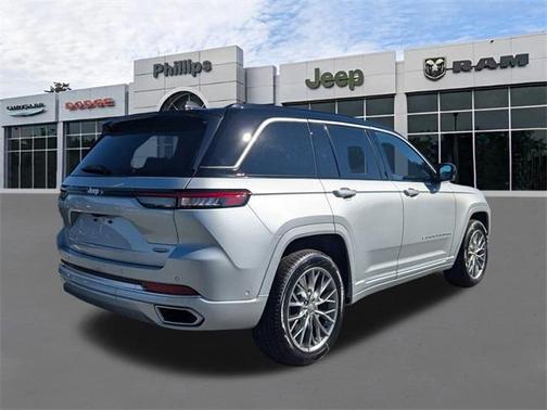 2025 Jeep Grand Cherokee Summit