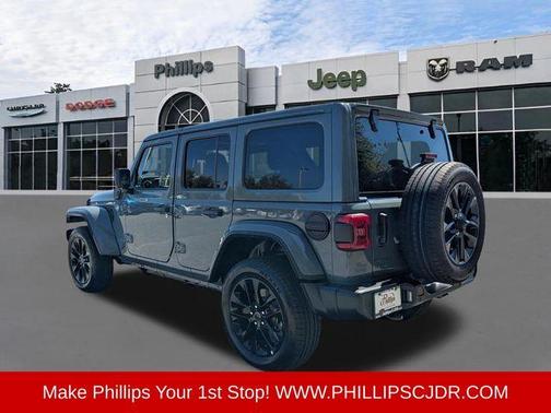 2025 Jeep Wrangler 4xe Sahara
