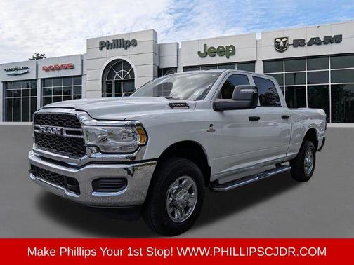 Bright White Clearcoat 2024 RAM 3500 Tradesman