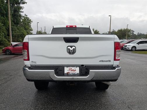 Bright White Clearcoat 2022 RAM 2500 Tradesman