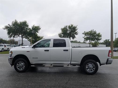 Bright White Clearcoat 2022 RAM 2500 Tradesman